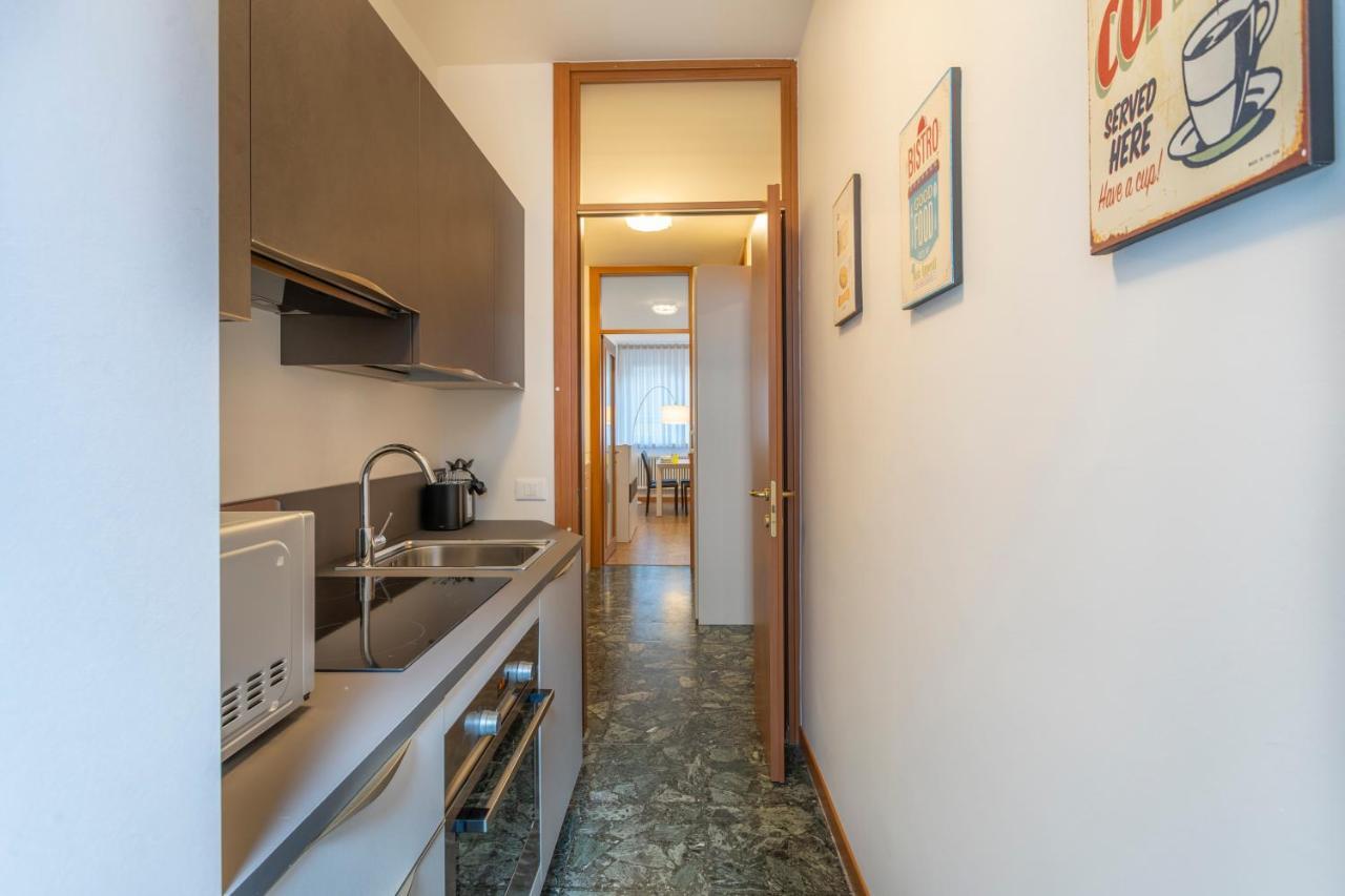 Udine Palazzo D'Aronco Modern Apartment ภายนอก รูปภาพ