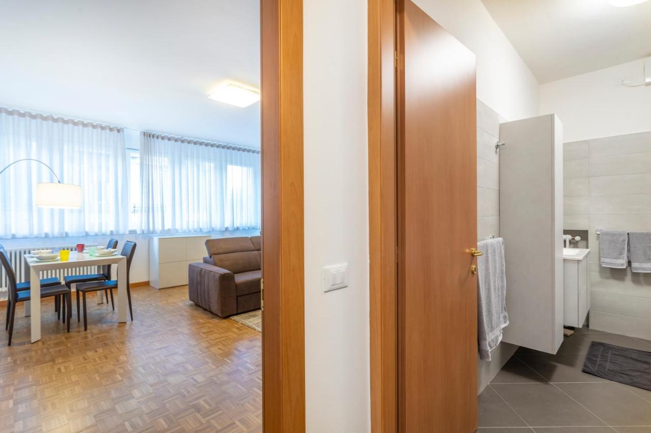 Udine Palazzo D'Aronco Modern Apartment ภายนอก รูปภาพ